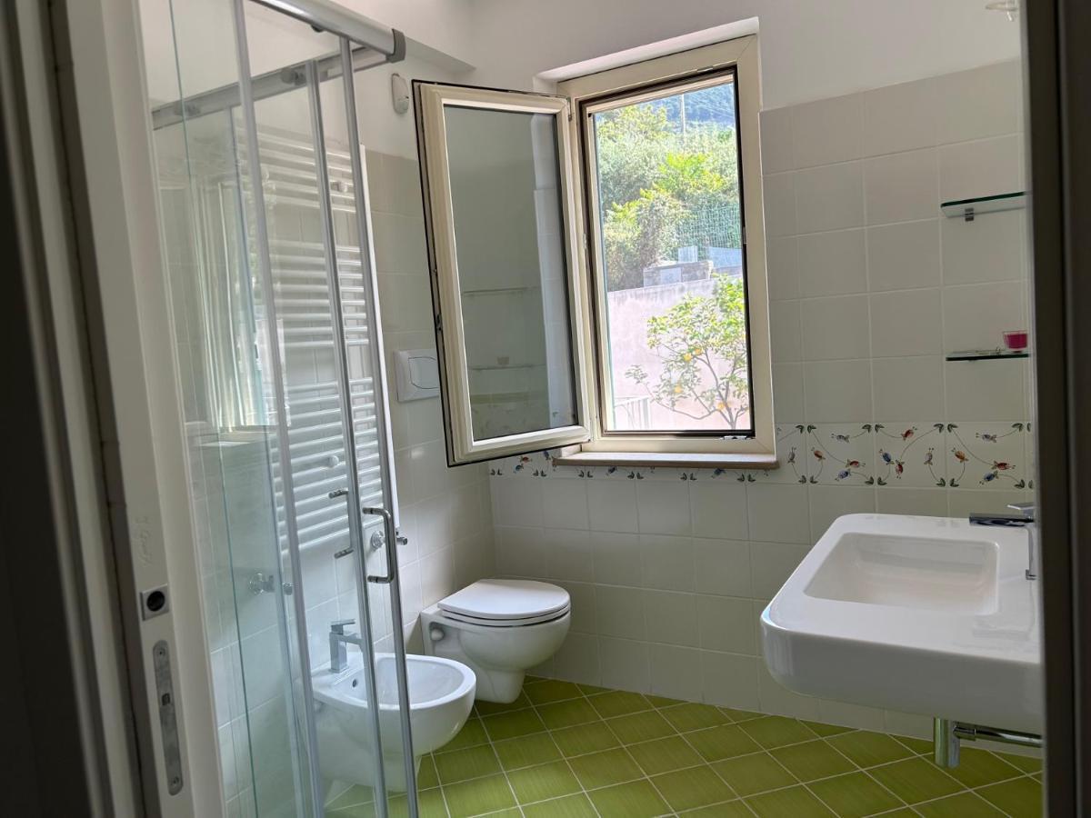 La Veduta Hotel Praia a Mare Luaran gambar