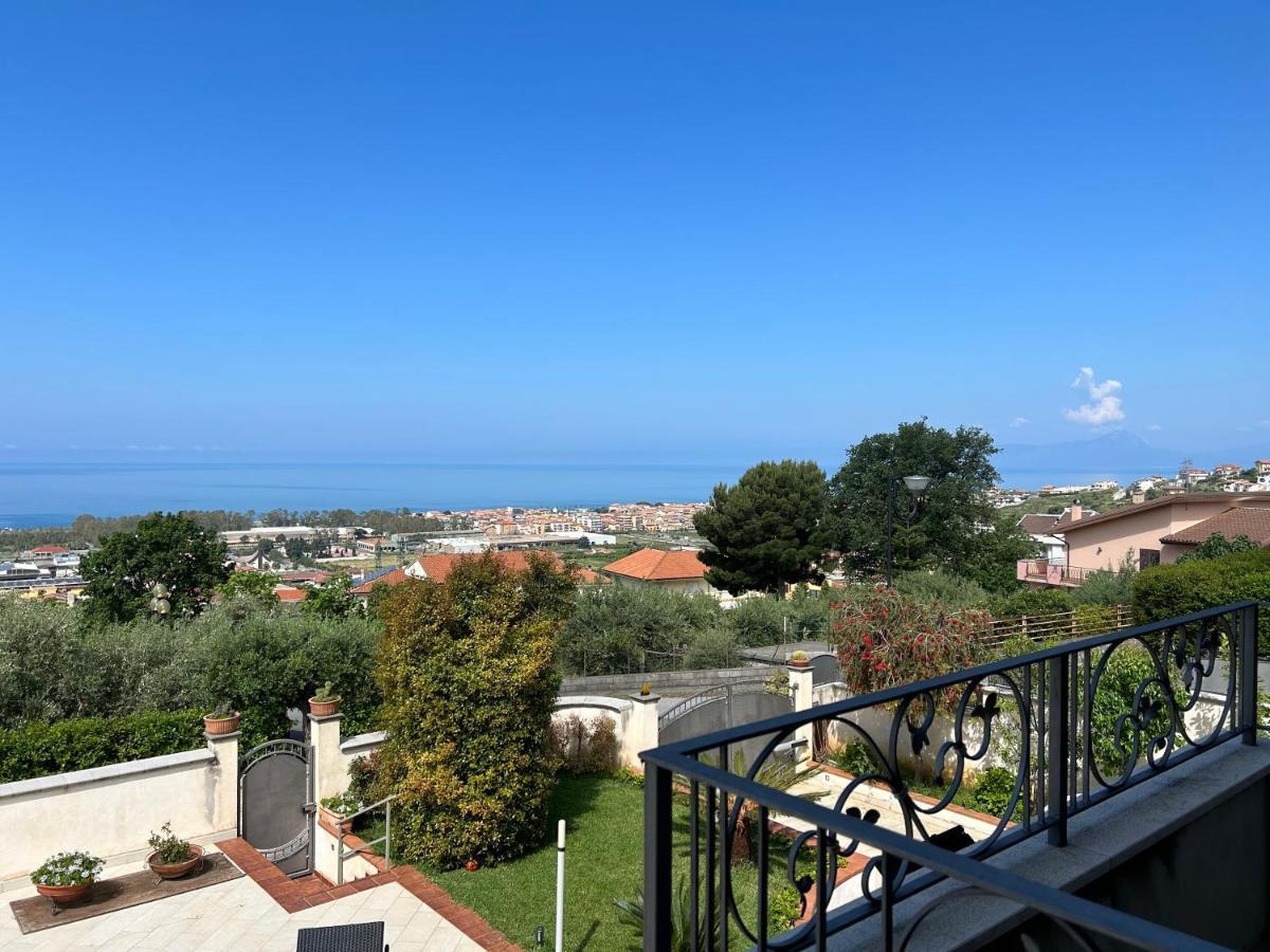 La Veduta Hotel Praia a Mare Luaran gambar