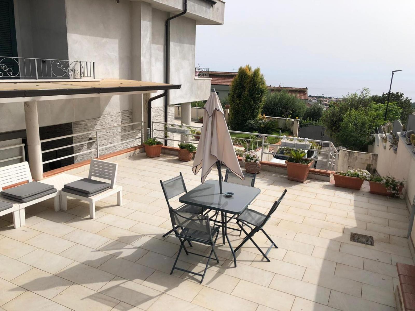 La Veduta Hotel Praia a Mare Luaran gambar